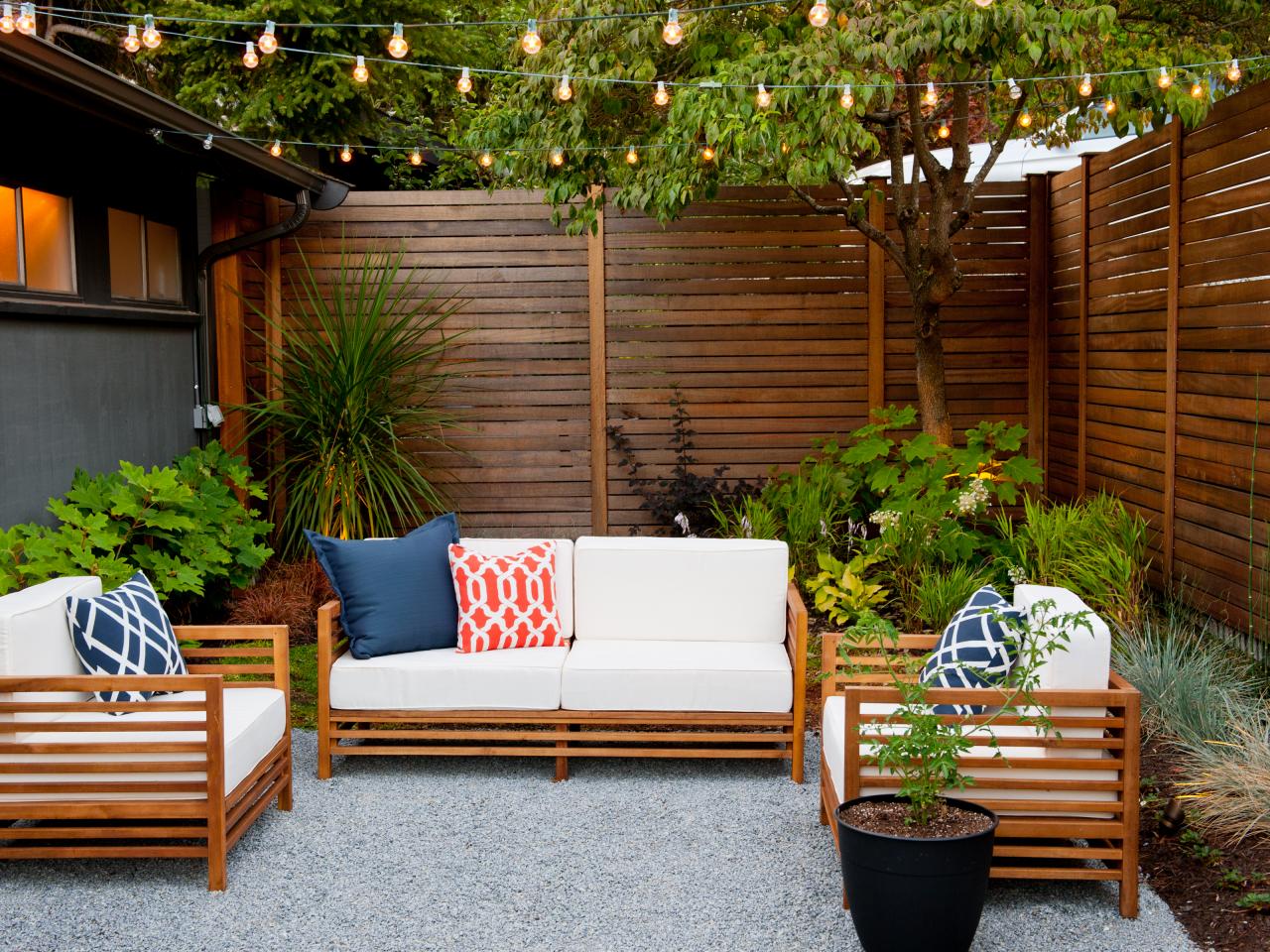 Transform Your Outdoor Space with Stylish Decor
