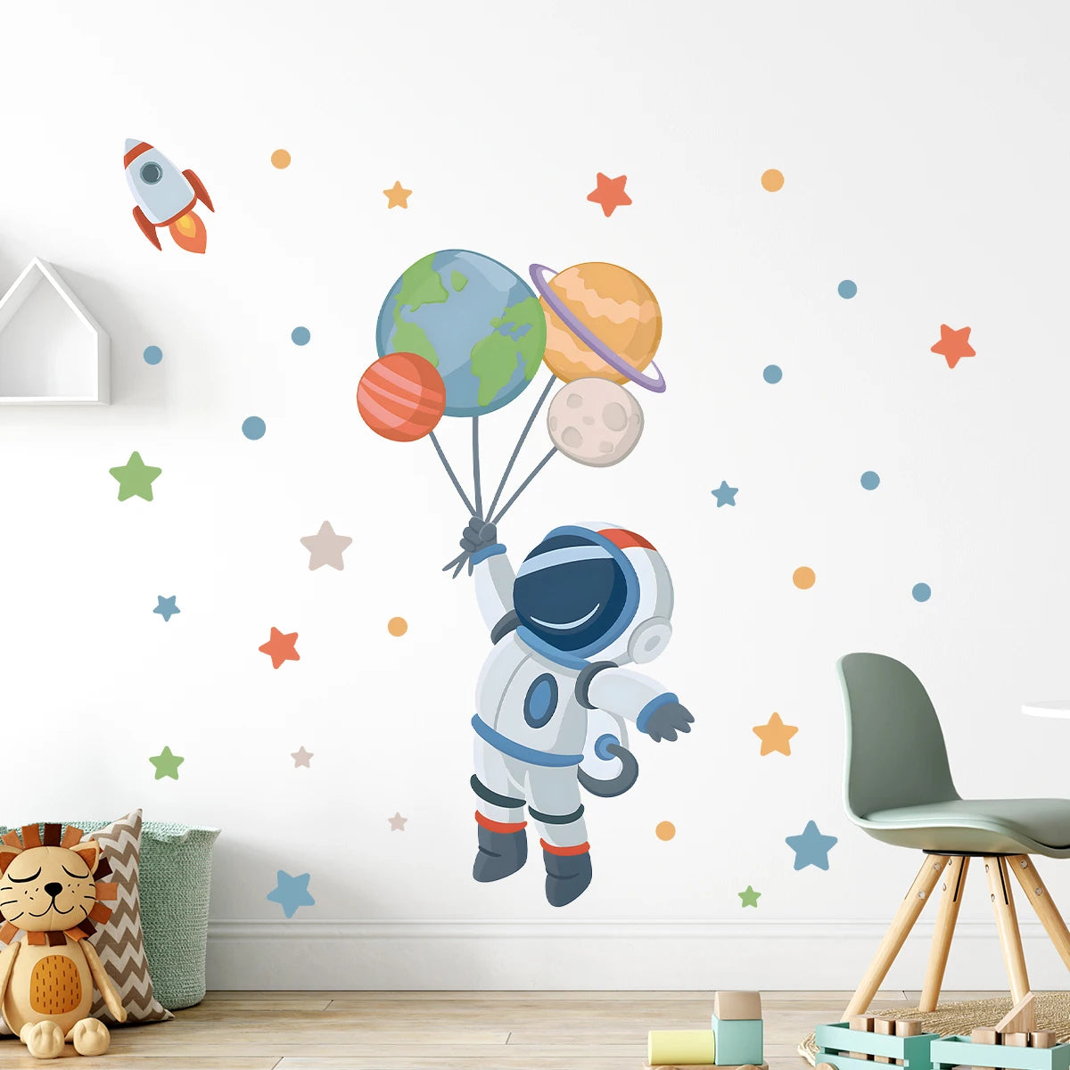 Home Decor: Wall Sticker: Cartoon Astronaut - 1 Roll